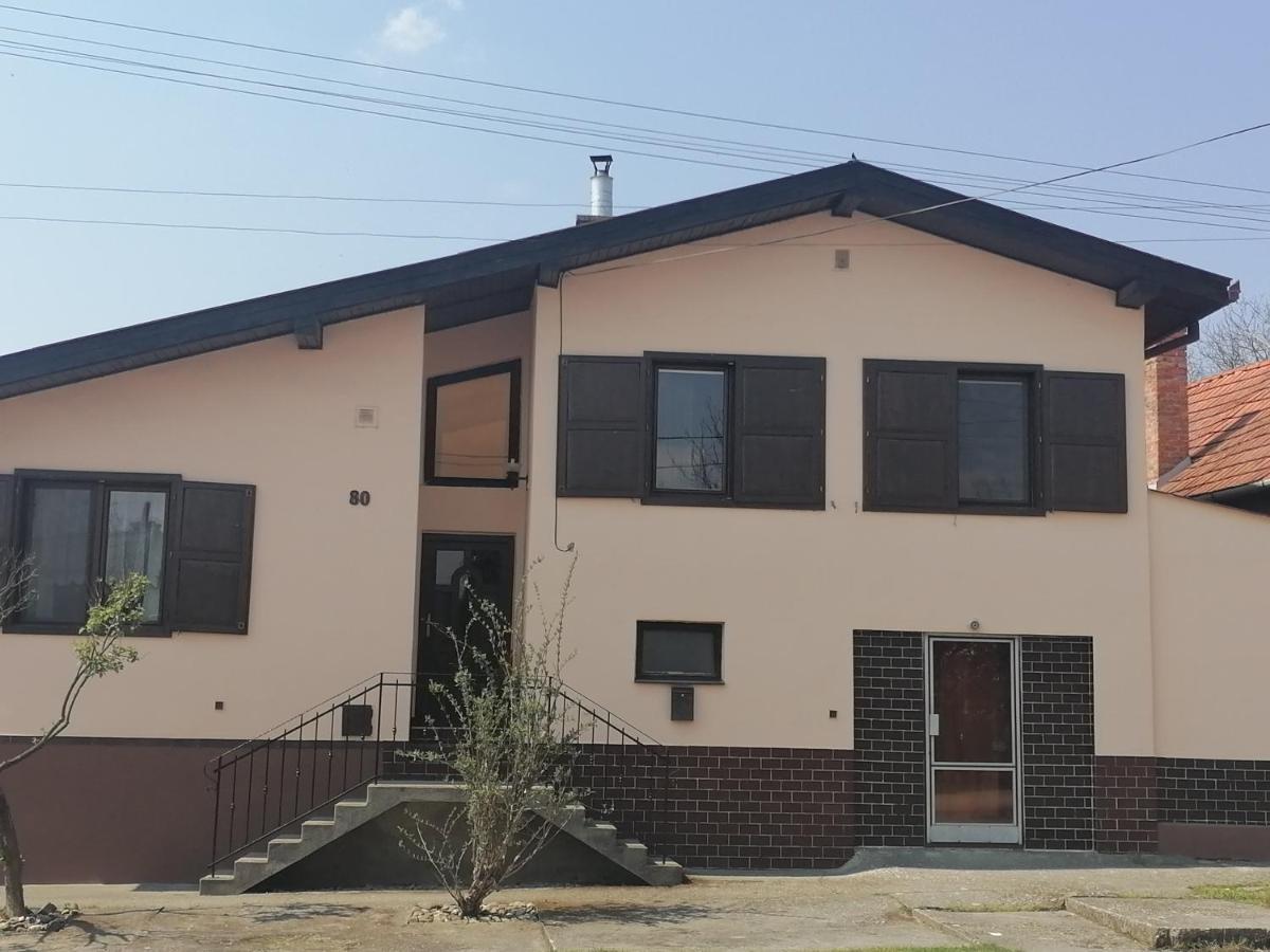 Chlaba Apartman Chl'aba Exterior foto